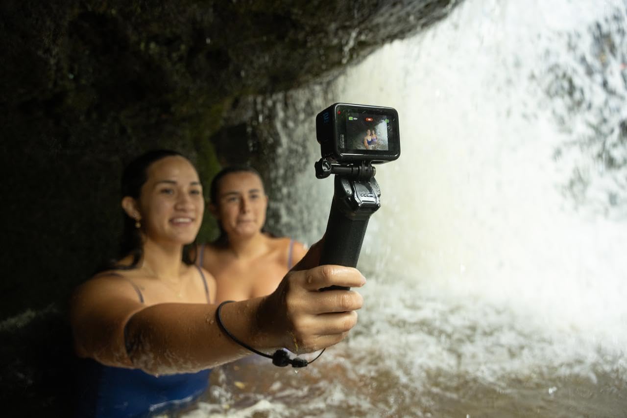 The Handler (Floating Hand Grip) - Official GoPro Accessory (AFHGM-003) for Cameras - Image 4