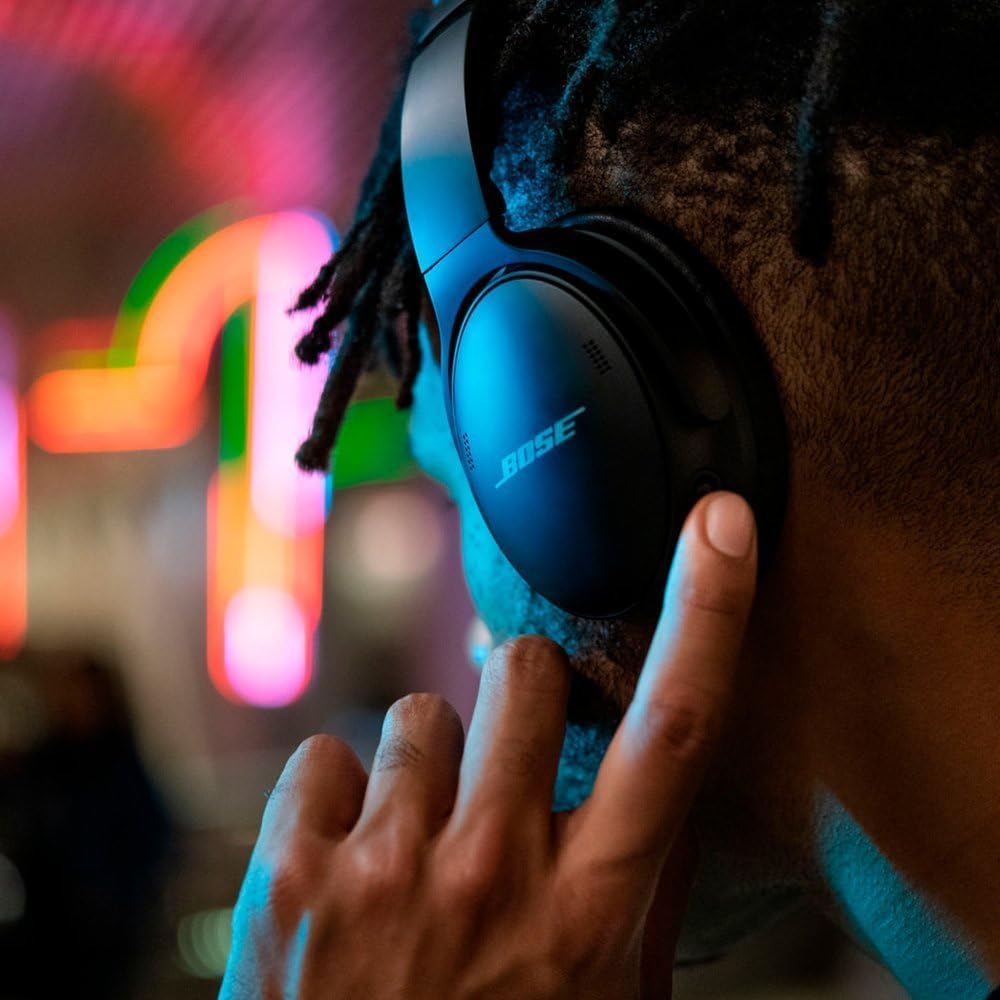 Bose QuietComfort 45 Bluetooth Wireless Noise Cancelling Headphones - Triple Black (Renewed) - Image 6