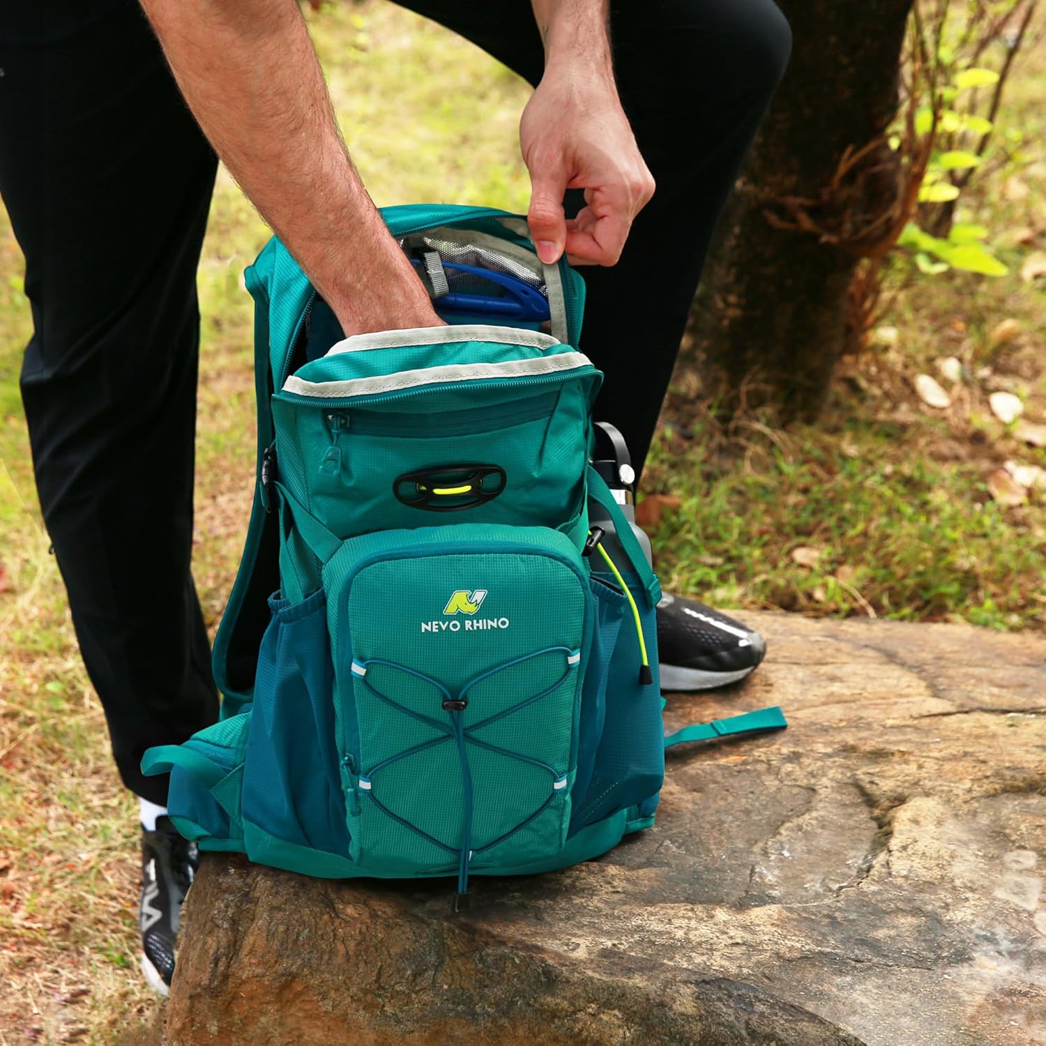 N NEVO RHINO Hydration Backpack, 18L Multipurpose Hiking Backpack with 3L Water Bladder, Water Backpack Insulated Hydration Pack Ideal for Hiking and Cycling - Image 9