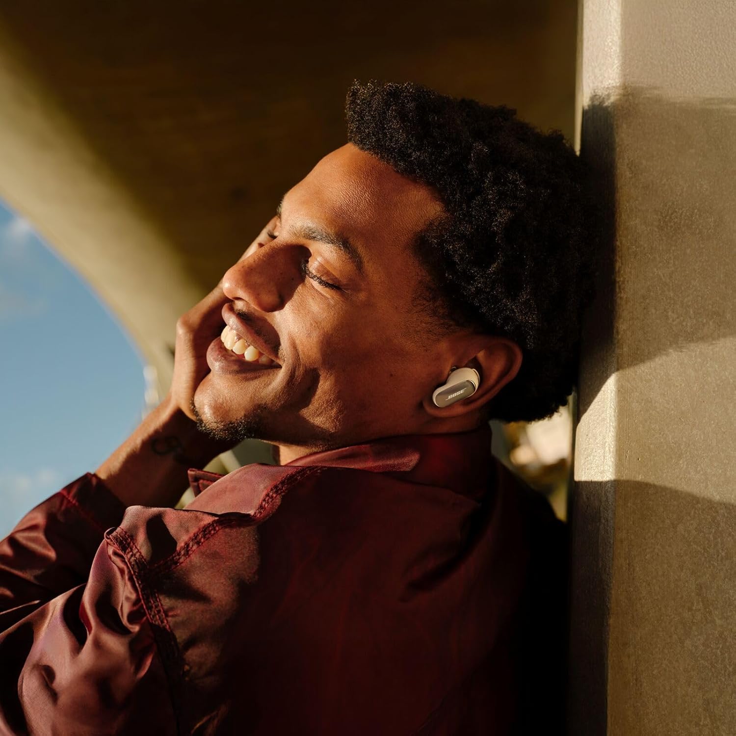 Bose New QuietComfort Ultra Earbuds (2nd Gen) - Wireless Noise Cancelling Earbuds with Mic, Immersive Audio, USB-C Charging, Up to 6 Hours Battery, IPX4 Rating, White Smoke - Image 4