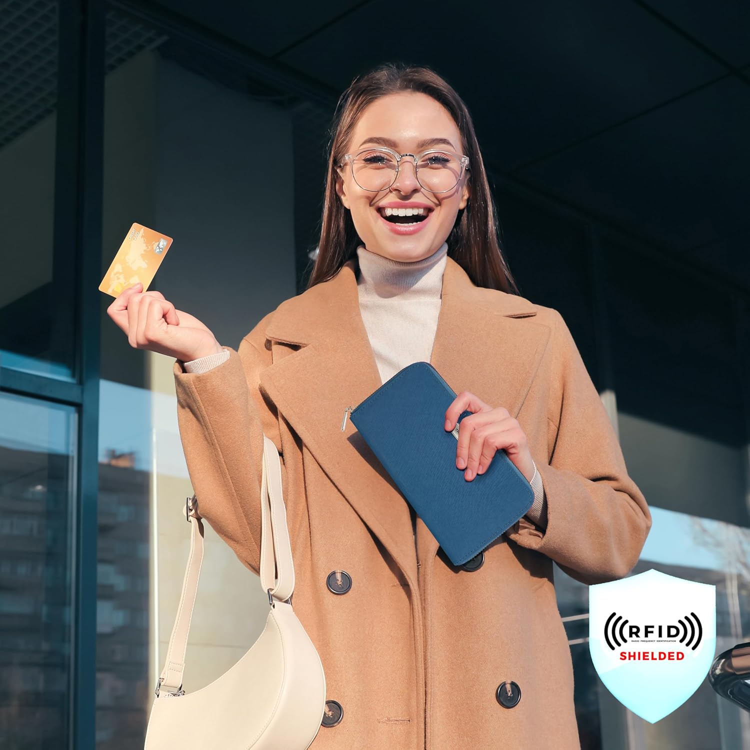 Travelon RFID Blocking Single Zip Wallet - Image 4