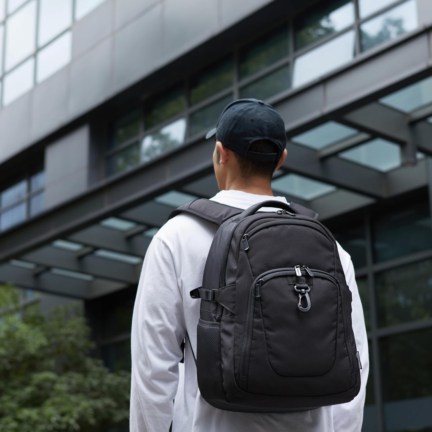 Amazon Basics Travel Laptop Backpack for 15.6 inch Laptop, Black - Image 8