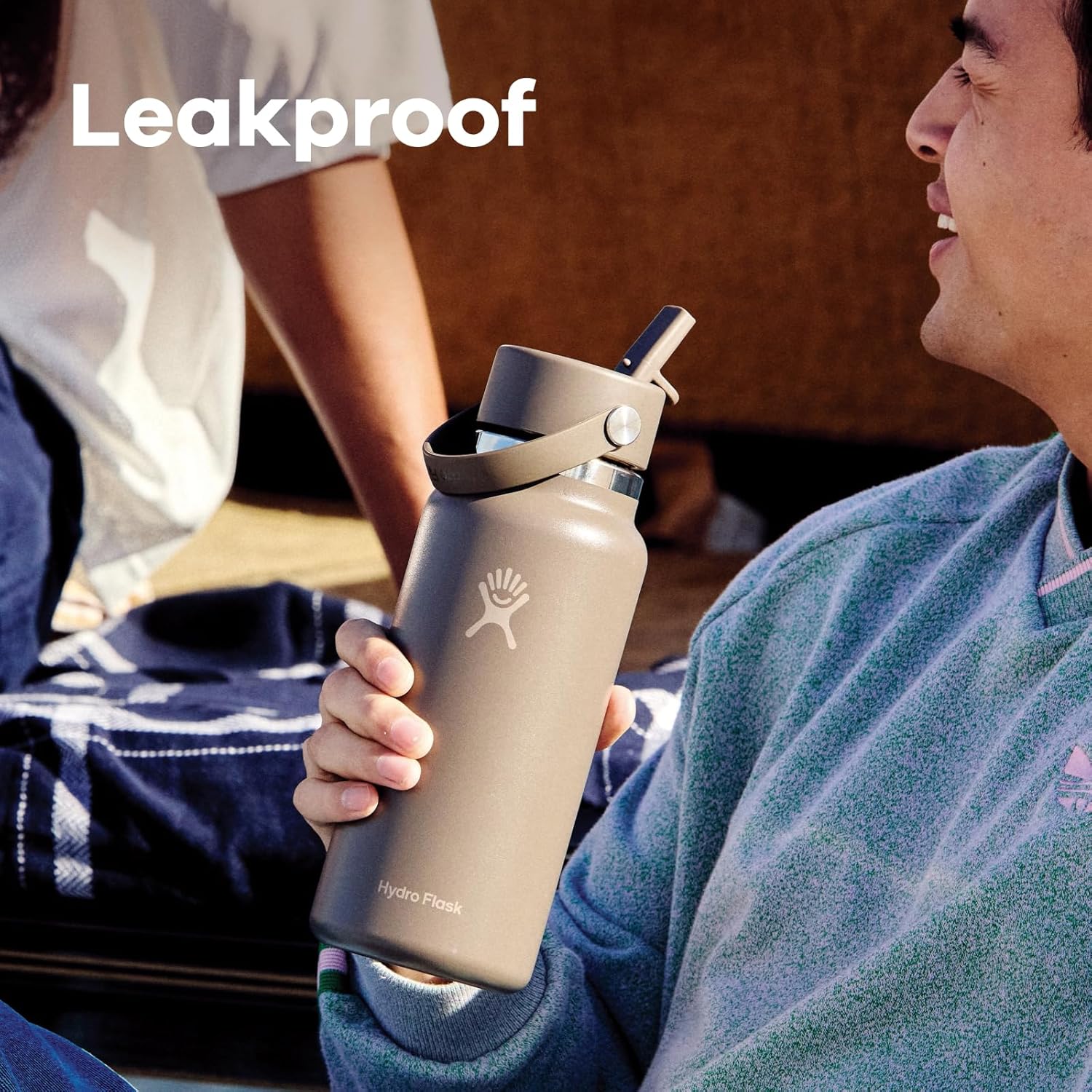Hydro Flask Water Bottle - Insulated Stainless Steel - Wide Straw Lid, Non Spill, Leakproof in 32 Oz Indigo Blue - Image 5